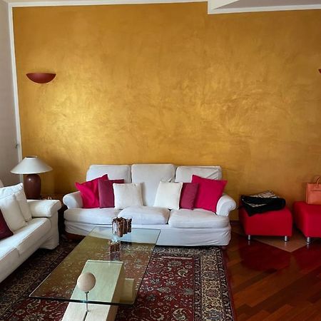 Zen Apartment Located In Turin Pre Hill Extérieur photo