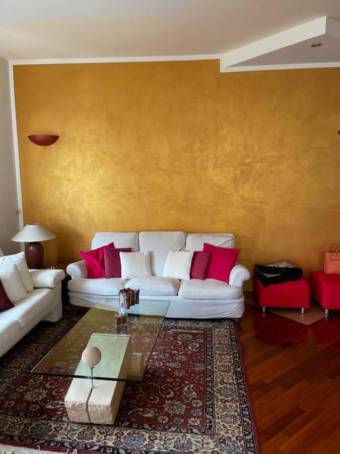 Zen Apartment Located In Turin Pre Hill Extérieur photo